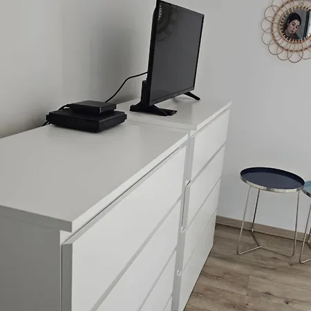 2 Minutes Du Port Avec Parking Prive Apartment
